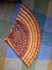 Vintage Wicker Wall Fan Floral Decoration Boho Chic 70s