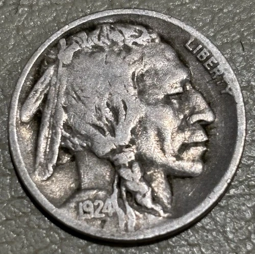1924d Buffalo Nickel, nice original FINE Condition full date, 1/2 Horn no issues