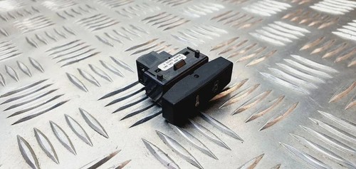 VW TOUAREG 7LA, 7L6, 7L7 Zentralverriegelungsschalter 7L6962125 4.92 31110729