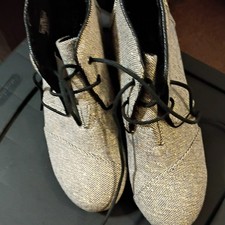 TOMS Gray Canvas Ankle Bootie Lace Up Comfort Rubber Sole Closed Toe