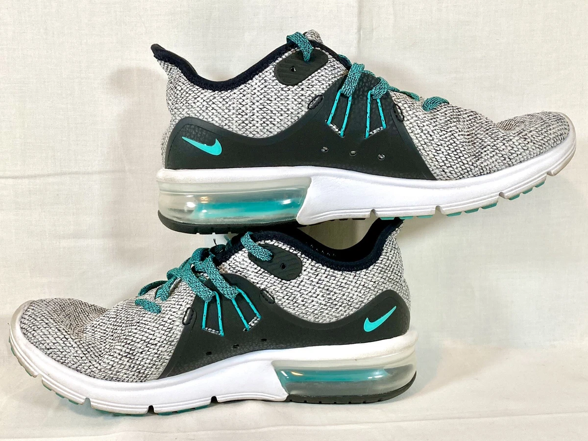Black nike air max sequent 3 hotsell