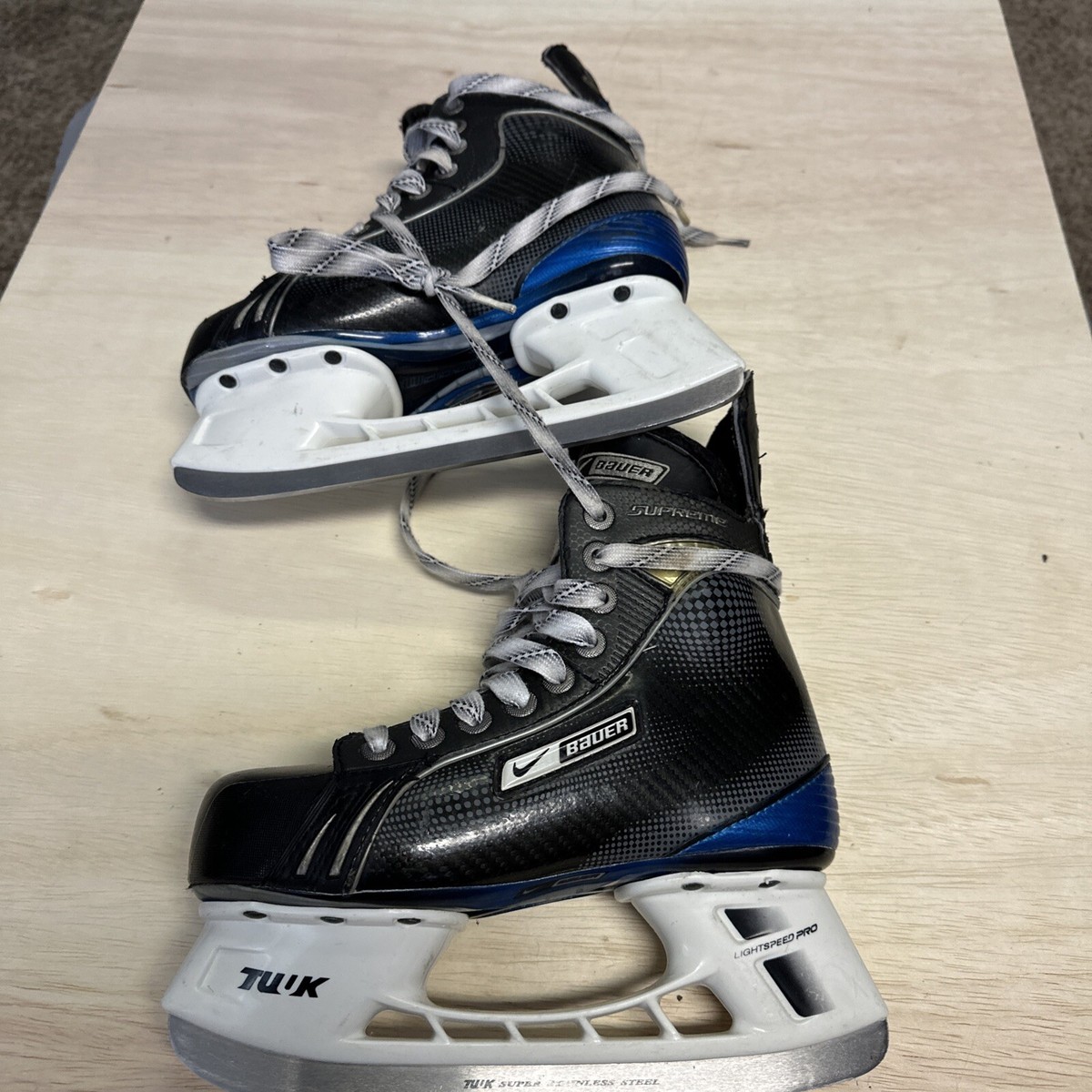 Nike Bauer Supreme One35 Ice Hockey Skates Adults Skate Sz 4 Youth 