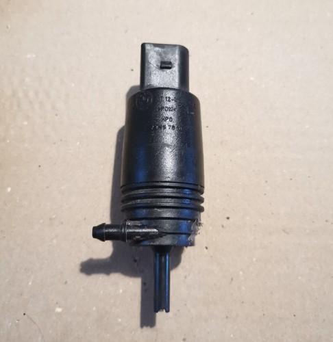 BMW E81 E87 E90 E91 Wischwasserpumpe 8377612