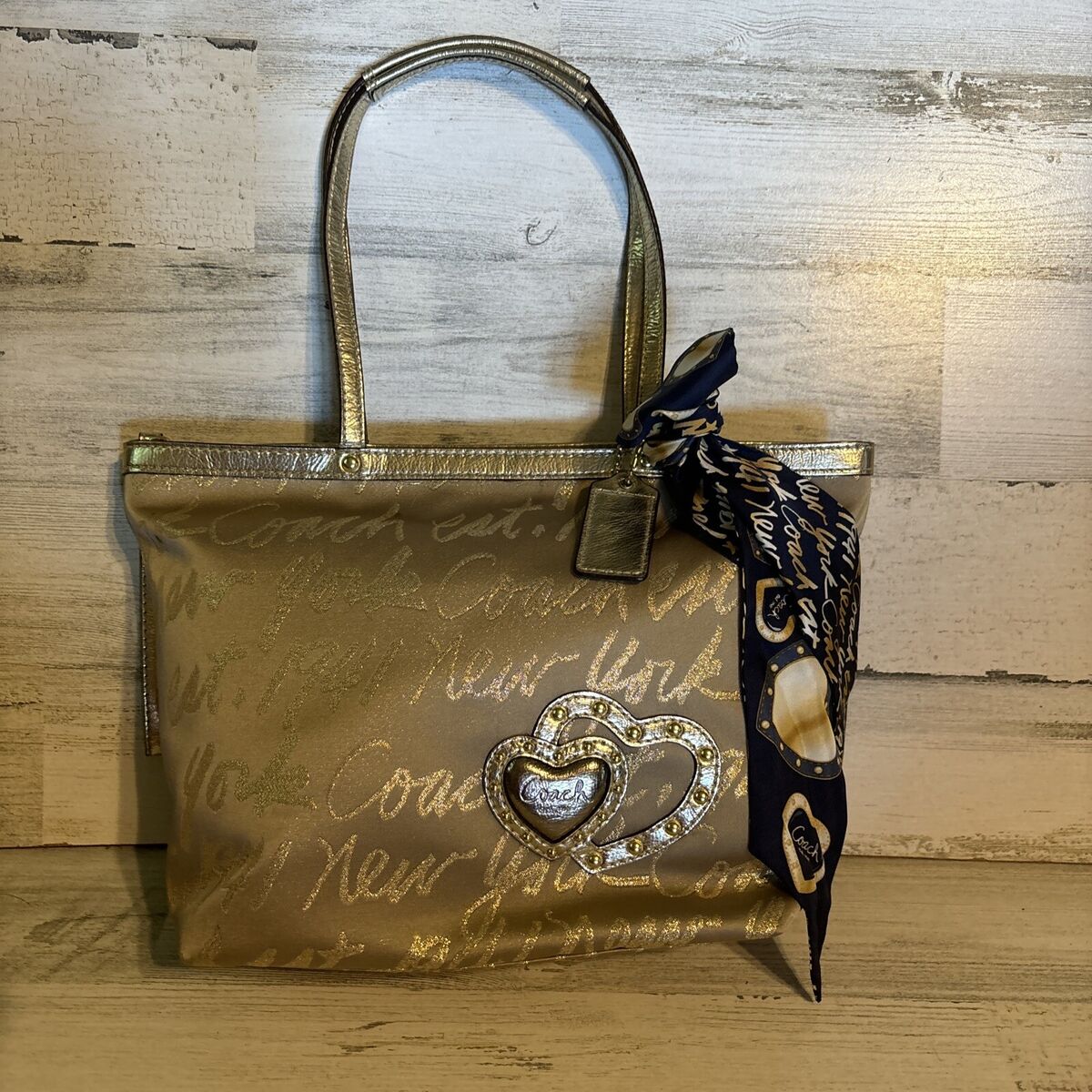 COACH Zipper Tote Bag Shoulder Bag Script Beige x Gold Poppy COACH Zipper Tote Bag Shoulder Bag Script Beige x Gold Poppy