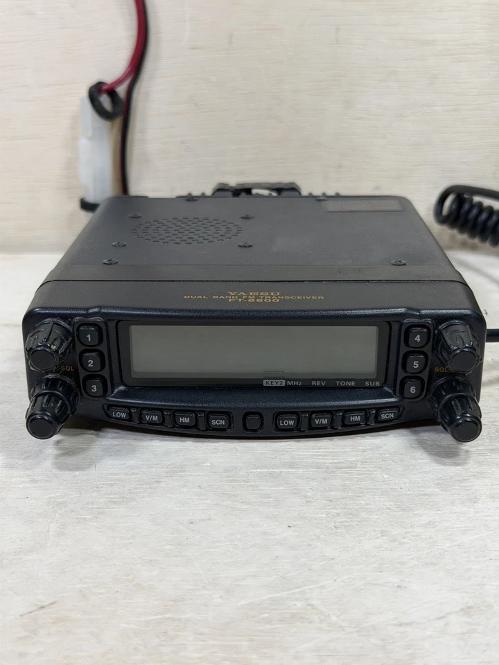 Transceptor de radioaficionado con micrófono Yaesu FT-8800R Japón Foto 3 de 4