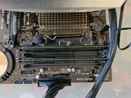 KIT PLACA BASE ASUS H97-PLUS+INTEL i7-4790K 4GHz+COOLER+16G-RAM CRUCIAL - Imagen 14 de 23