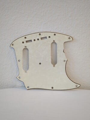 Vintage 1966 Fender Mustang Original Vintage White Pearloid Guitar Pickguard