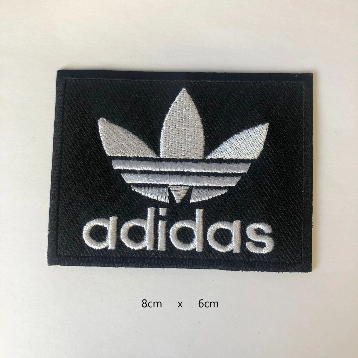 Adidas logo top zum aufbügeln