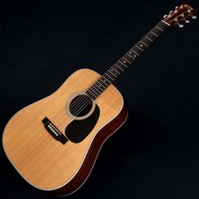 Martin D-28 2009 USA-made Acoustic Guitar