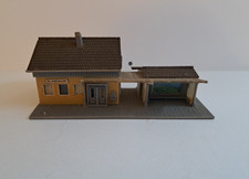 FALLER 282706 Spur Z - Haltepunkt Blumendorf - fertig gebaut