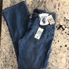Curve Appeal Women  s 12/31 Med Wash Curve Creator High Rise BOOT Jeans NEW 88
