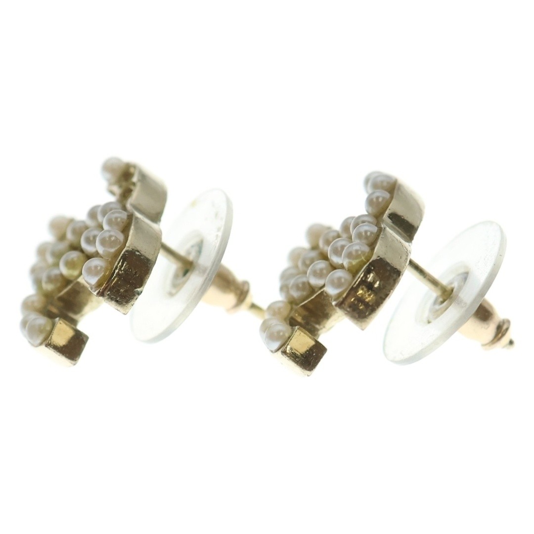 CHANEL Coco Mark Pearl Logo Earrings White X Gold GP Used 35e148101c3402553c4ac9 thumbnail 3