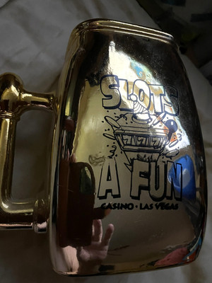 NEVADA CASINO SLOTS-A-FUN Golden Glass 6'' Mug Stein MINT CONDITION
