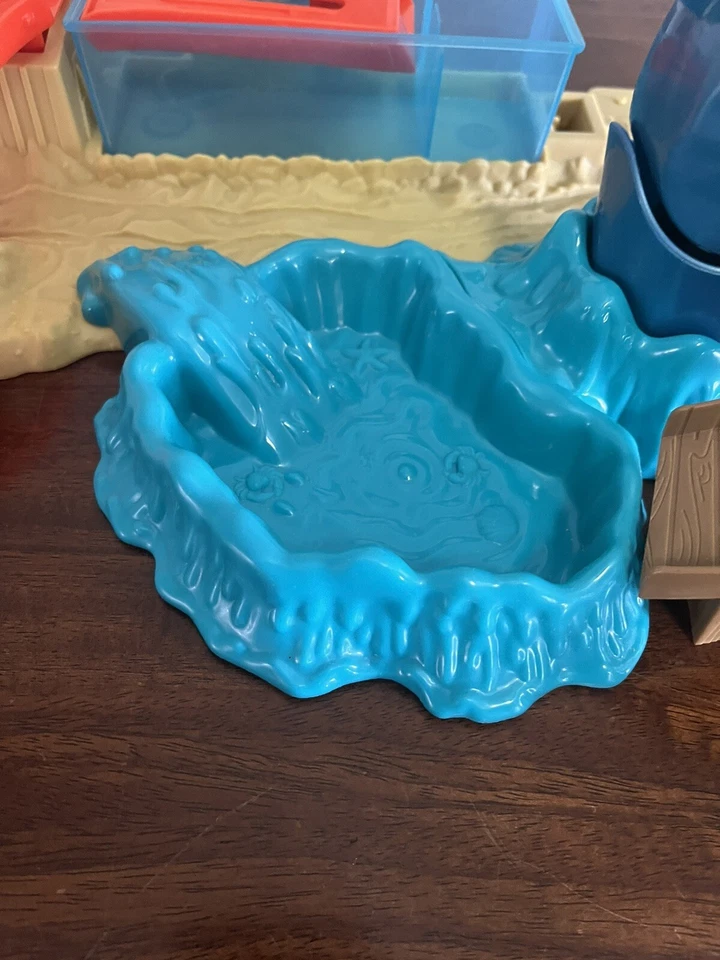 Hot Wheels Color Shifters City Sharkport Showdown Car Color Shark 2013 - Image 3 of 4