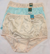 Vanity Fair Brief Panties 3 Pair Perfectly Yours Lace Nouveau SZ 7/LARGE NYLON