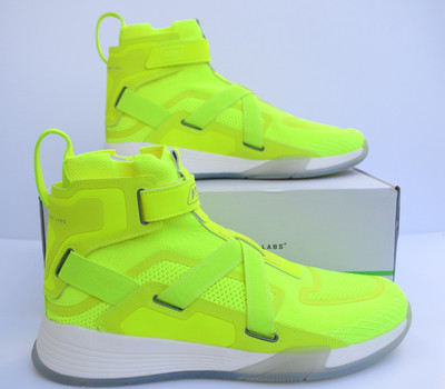 Athletic Propulsion Labs APL Super Future Energy Basketball Shoes / Men's 11.5
