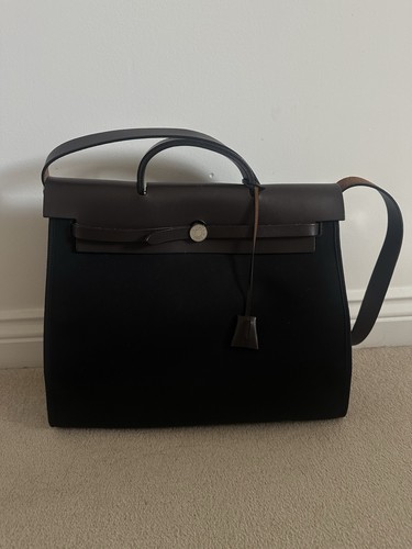 HERMÈS Herbag 39 Black Canvas Crossbody Handheld