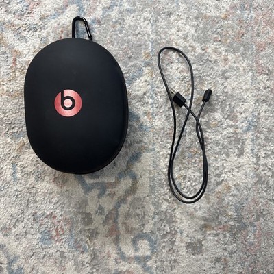 Beats by Dr. Dre MQ562LL/A Over the Ear Headphones - Matte Black Studio3