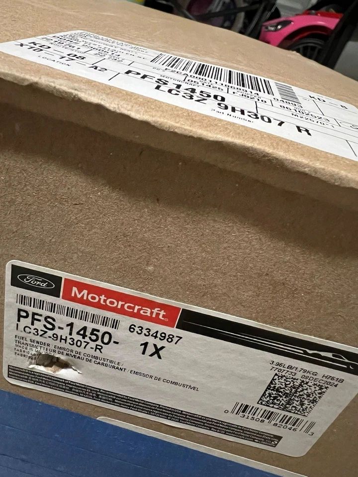 Fuel pump and sender assembly Ford Super duty F250 F350 F450 2017/2020 - Image 4 of 4