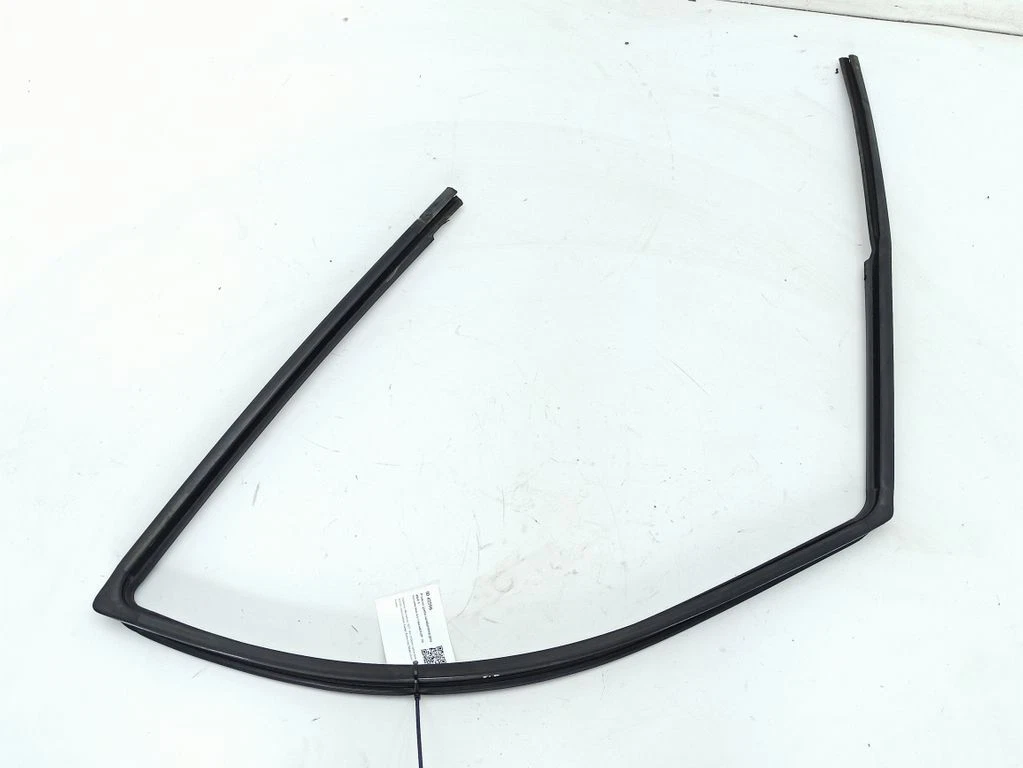 Mercedes Vito W639 Links Gummidichtung Fenster Scheibe A6397200017  
