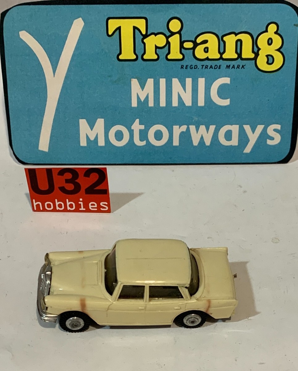 Tri-ang Minic Motorways スロットカーセット Slot Car Triang Minic Motorways M.1576 Mercedes Benz 220 White