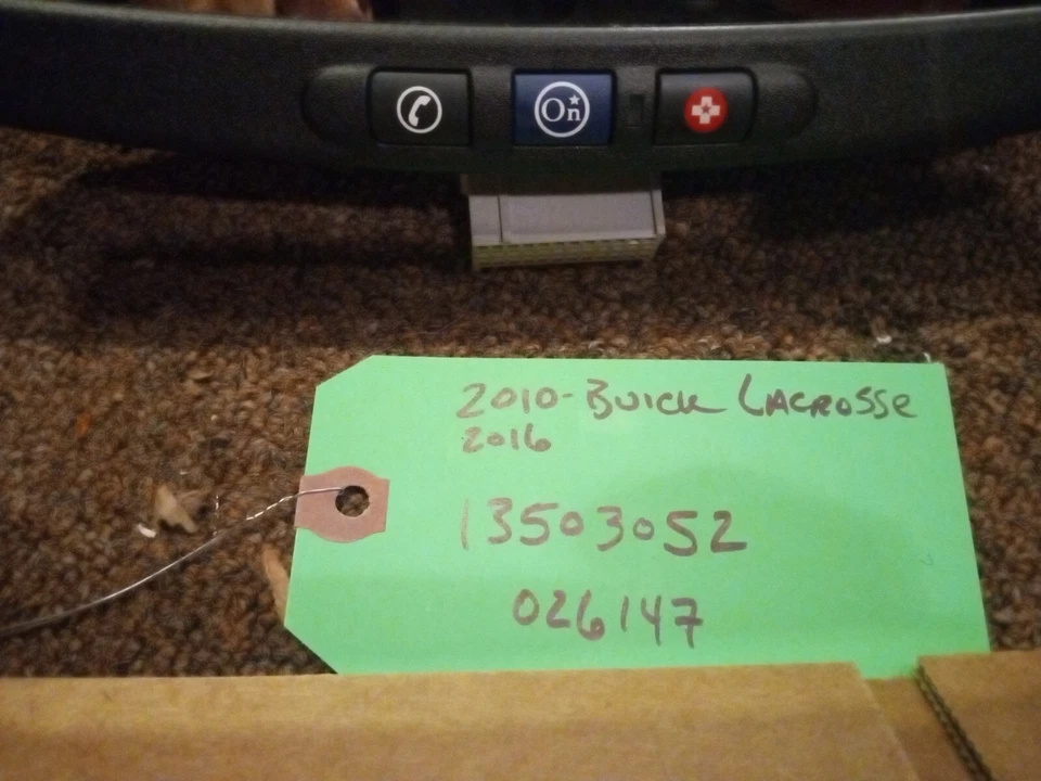 Espejo retrovisor Buick LaCrosse Allure con atenuación automática y Onstar OEM 13503052 Foto 2 de 4