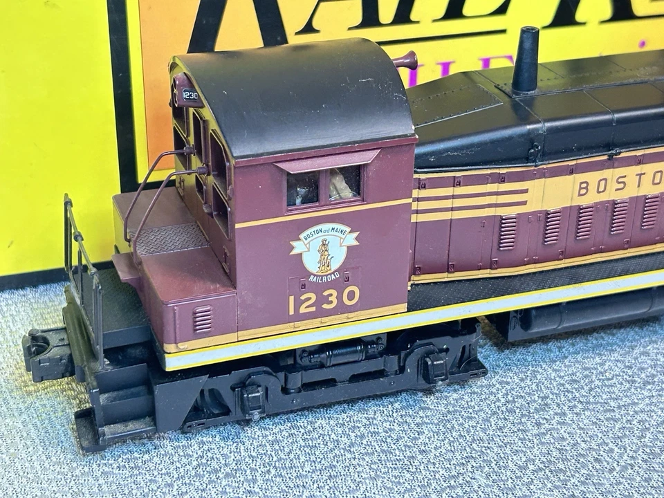 Boston & Maine SW-9 Switcher Proto-Sound Cab #1230 Rail King By M.T.H 30-2179-0 - Image 2 of 4