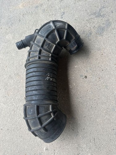 Audi A4 S4 B6 8E 8H 2003 Benzin Ansaugrohr Ansaugschlauch Turbolader 8E0129615J