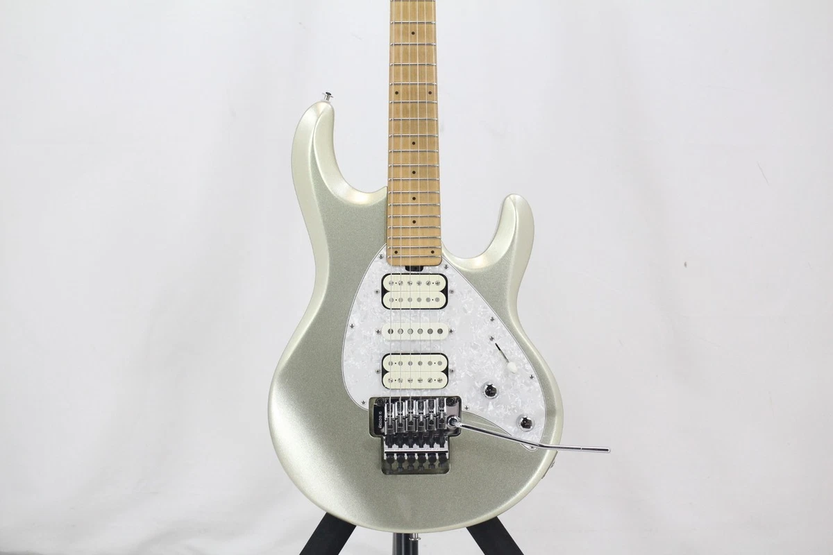 Preços baixos em Music MAN Silhouette | eBay