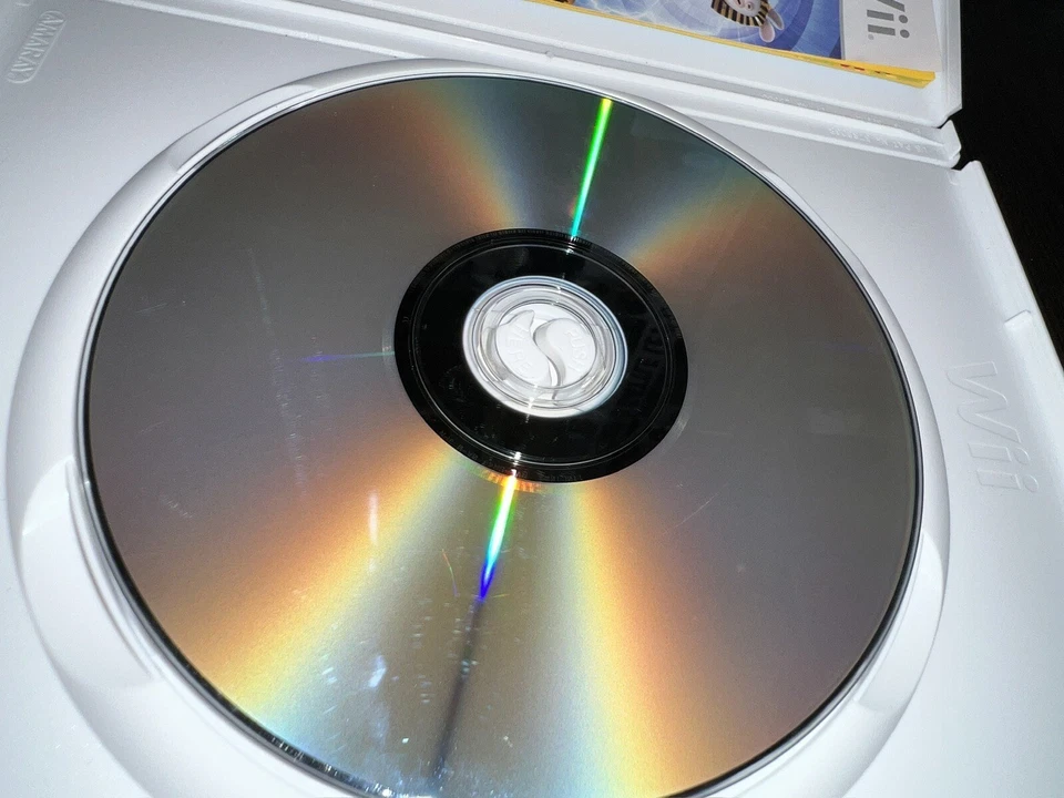 Raving Rabbids Travel in Time Wii Japan Version - Image 4 of 4