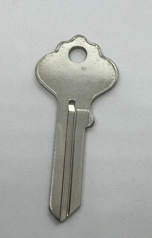 lco X1054F / IN18 Key Blank - Fits Some Ilco & Corbin Locks Nickel Plated - Image 3 of 4