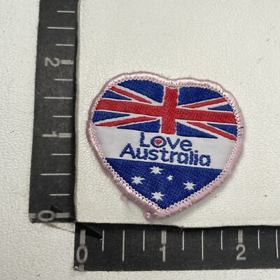 Vintage Small Heart I Love Australia Patch 84V9