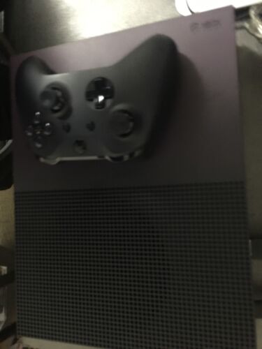 Xbox One S 1TB Console Fortnite Battle Royale Special Edition Bundle Purple  New Open Box (Mexico) - New Open Retail or Brown Box