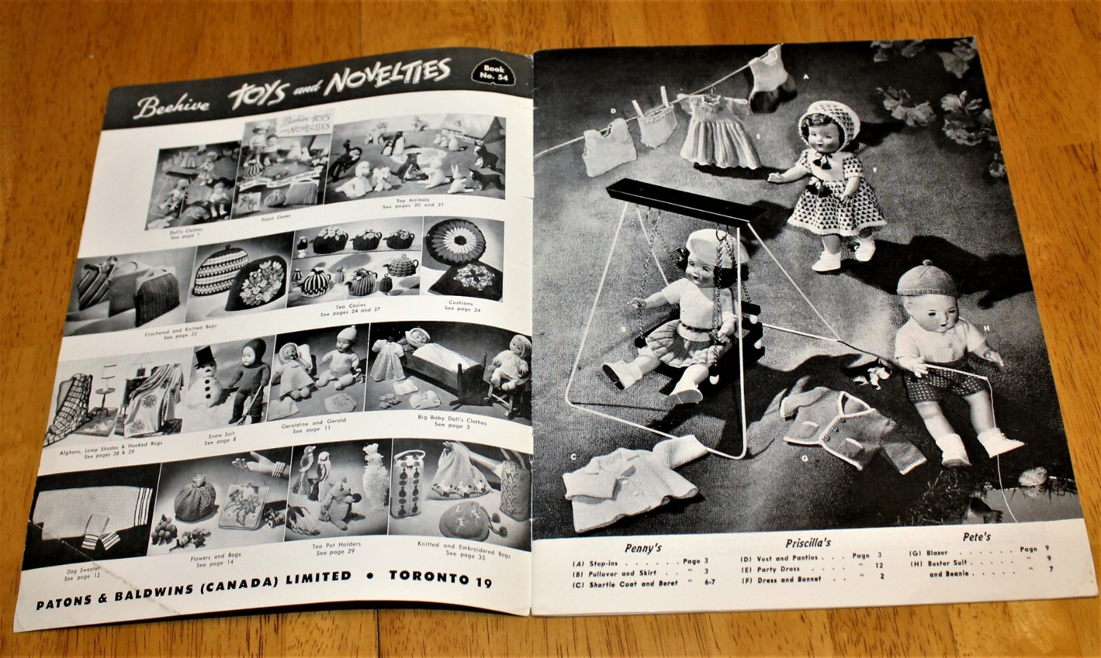 Patons & Baldwin BEEHIVE TOYS & NOVELTIES Knit & Crochet Booklet 54