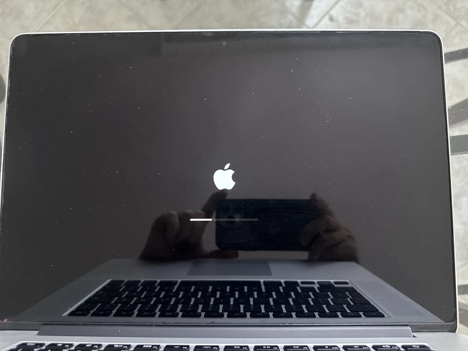 Apple MacBook Pro 15" 2014 · i7 · 16GB · 960GB, foto 4 di 5
