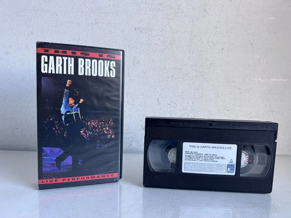 This Is Garth Brooks - Live Concert Performance - PAL VHS Video Tape - 1992 - Image 2 of 4