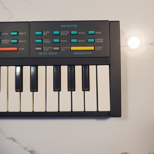 Yamaha Portasound PSS-30 32 key Keyboard Tested Works - Picture 4 of 9