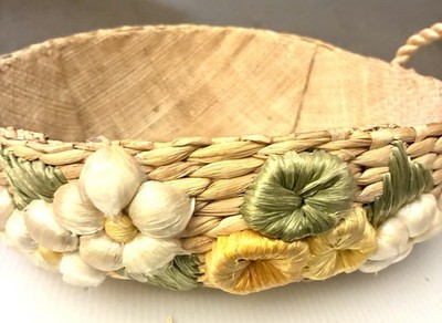 Vintage Raffia Round Casserole Serving Basket Fruit Holder Woven Straw