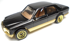 1998 HOT WHEELS HW MERCEDES-BENZ 380 SEL BLACK 1:64 DIECAST 3" CAR W/ GOLD & TAN