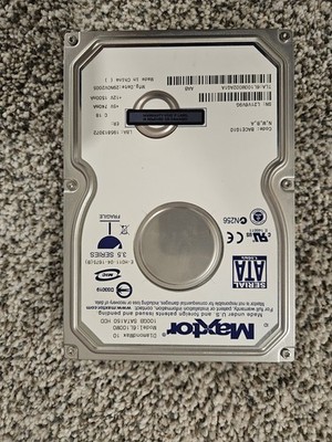 Maxtor DiamondMax 10 Model 6B100P0, 100GB SATA, 3.5 Internal Hard drive