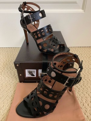 alaia sandals
