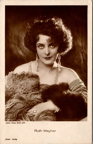 RUTH WEYHER : SULTRY GERMAN SILENT FILM ACTRESS : RPPC - Picture 1 of 3