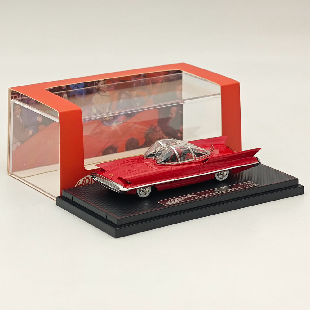 1/64 HRN Model 1955 LINCOLN FUTURA CONCEPT Minichamps Red