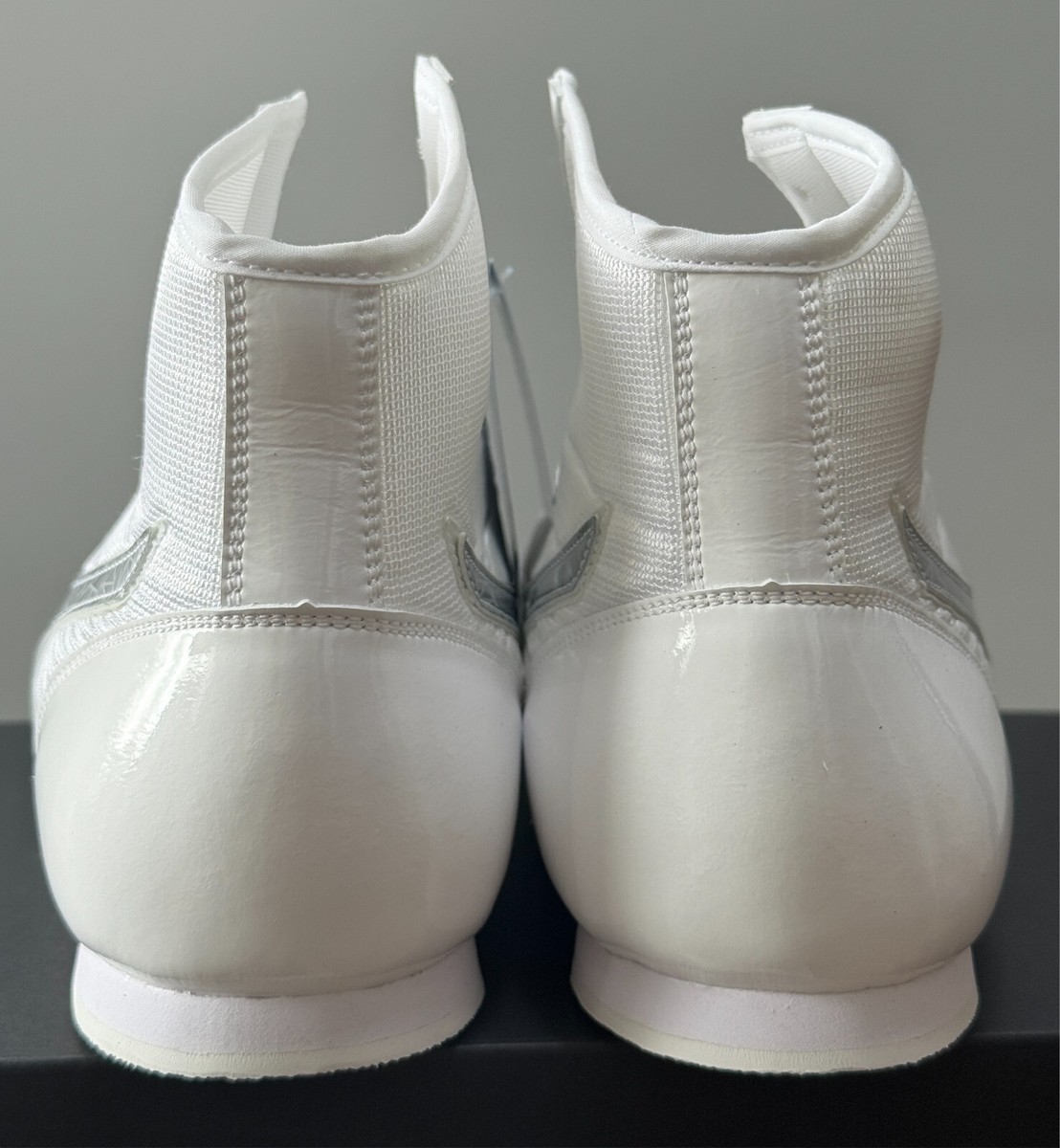MIZUNO Finisher MID Boxing Shoes 21GA230011 Color: 11 White