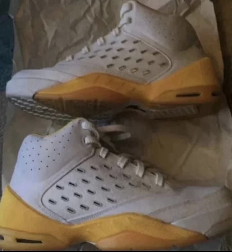 AIR JORDAN MELO 5.5 CARMELO ANTHONY PE SIZE 9.5 RARE NIKE | eBay