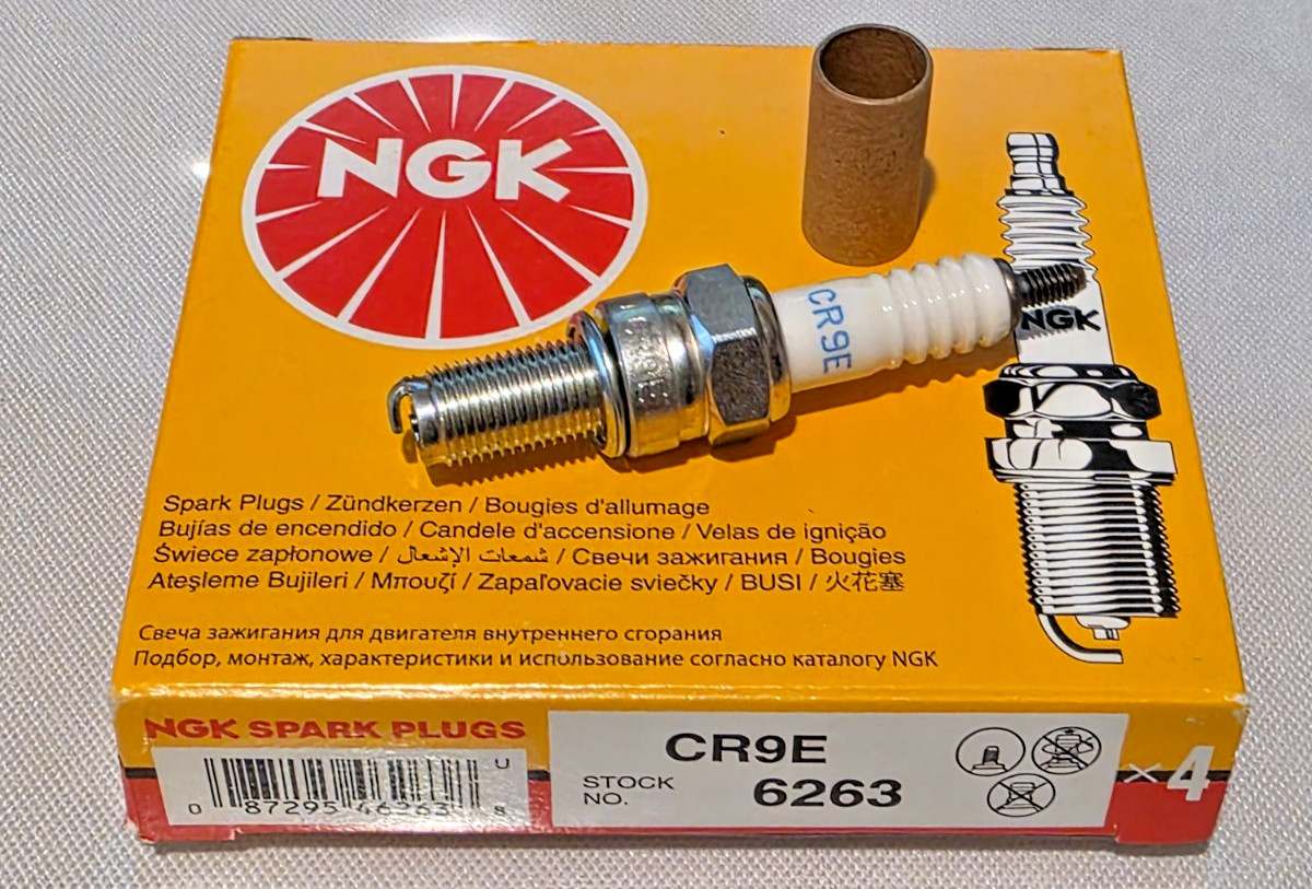 NGK 6263 Spark Plugs CR9E - 4 Spark Plugs