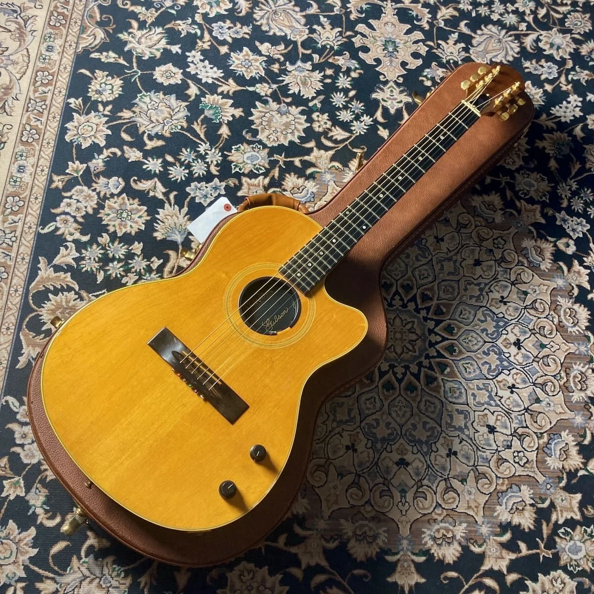 ギター Exchange Music Chicago – 1991 Natural SST Atkins Chet Gibson Natural Antique SST Atkins Chet Gibson ギター