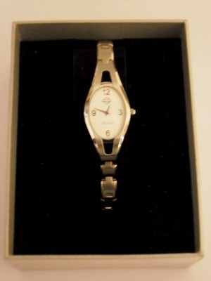 Harley Davidson Uhr von Bulova silberfarbig