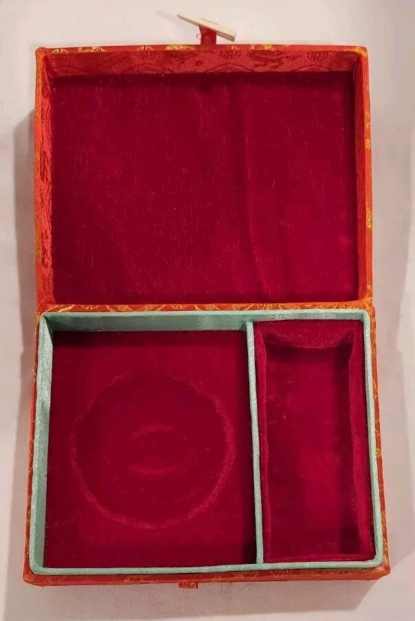 Sello y tinta china vintage de piedra de jabón con cera roja en plato de dragón "Renee" en caja Foto 2 de 4