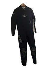 BARE wetsuit men large, Booties, Head Piece And Gloves. 3 mm